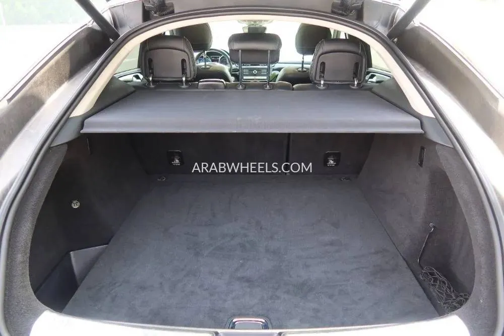 مرسيدس بنز GLE Class 2019 for Sale in دبي Image-10