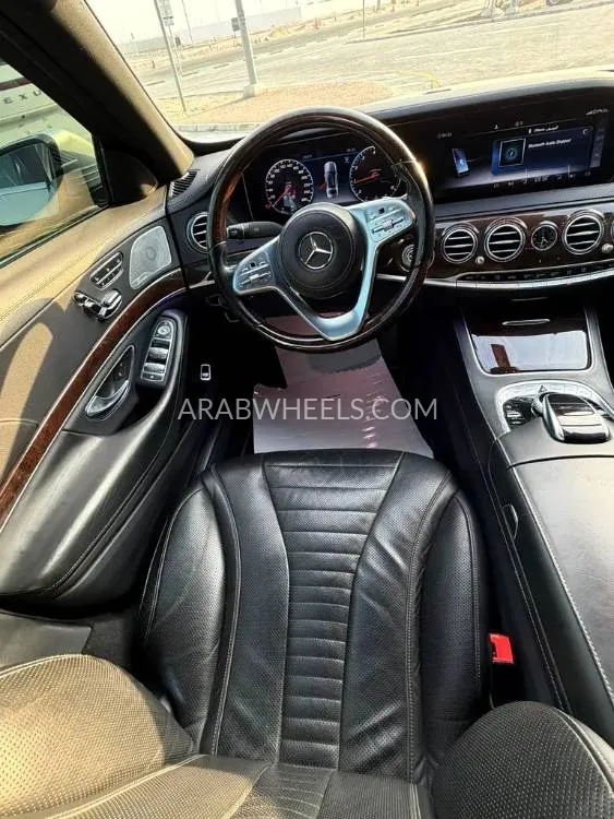 مرسيدس بنز كلاس S 2019 for Sale in أبو ظبي Image-8