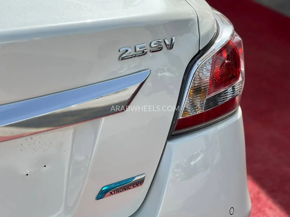 Nissan Altima 2016 for Sale in Sharjah Image-15