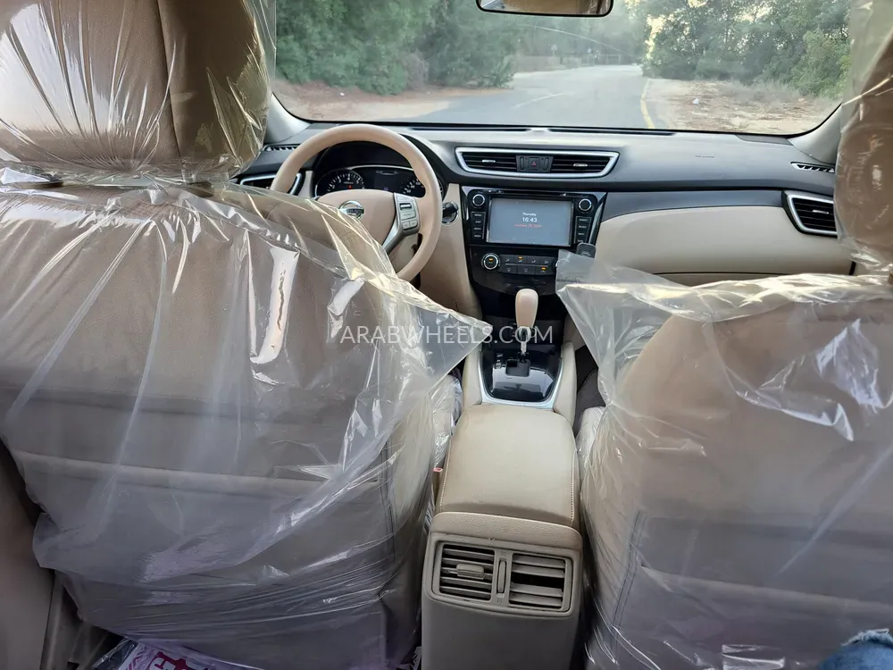 Nissan X-Trail 2015 for Sale in Sharjah Image-12