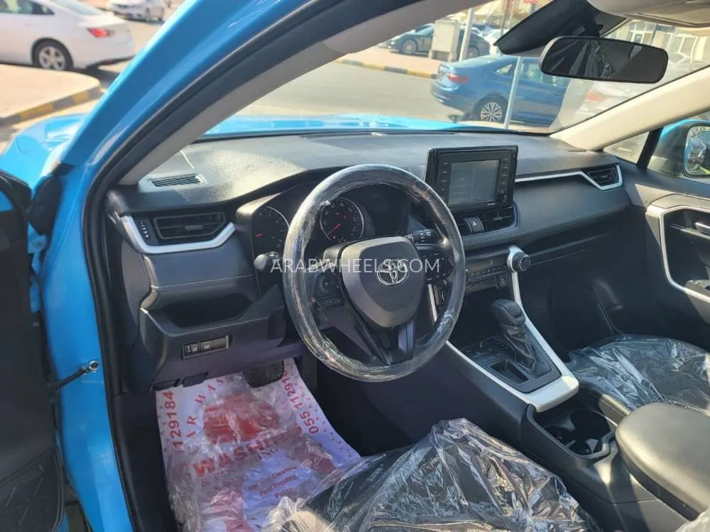 Toyota Rav4 2021 for Sale in Sharjah Image-17