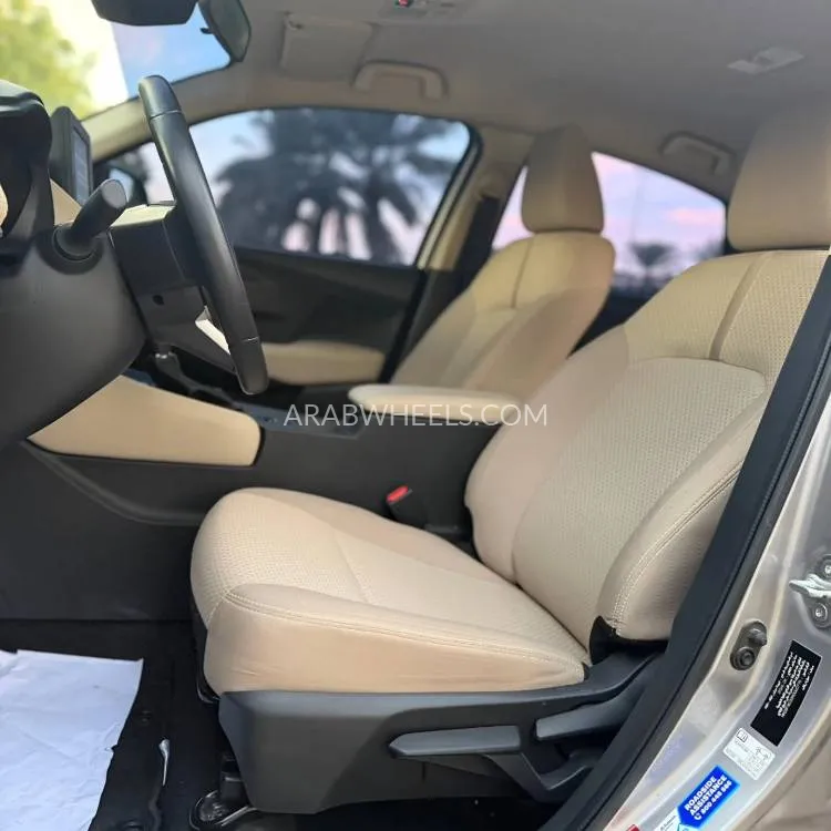 تويوتا يارس 2023 for Sale in الشارقة Image-7