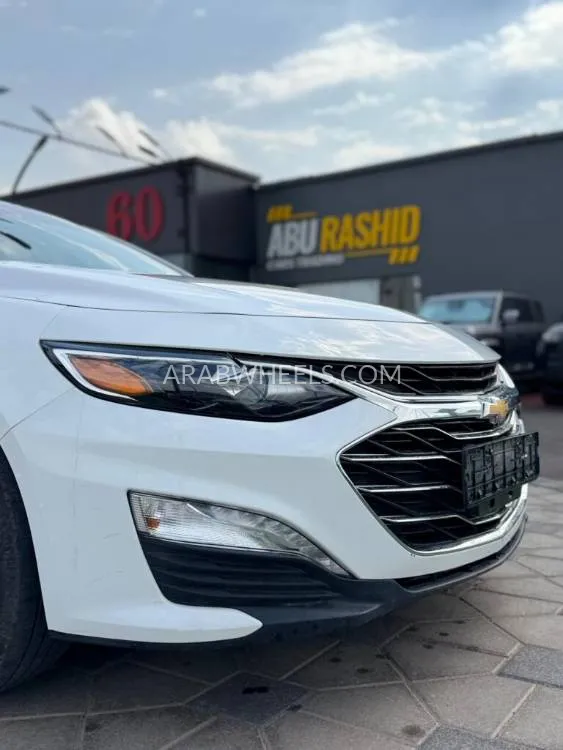 Chevrolet Malibu 2019 for Sale in Ajman Image-2