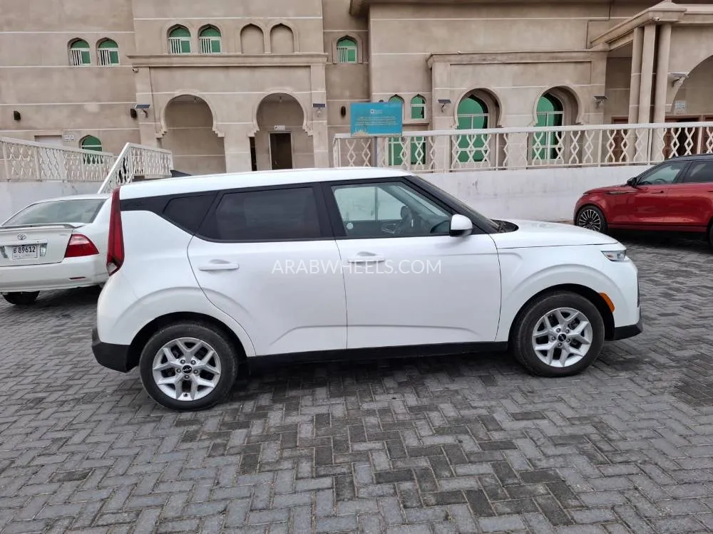 Kia Soul 2022 for Sale in Ajman Image-11