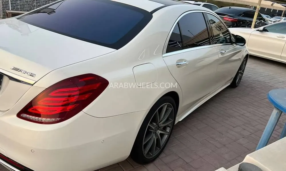 Mercedes Benz S Class 2014 for Sale in Ajman Image-13