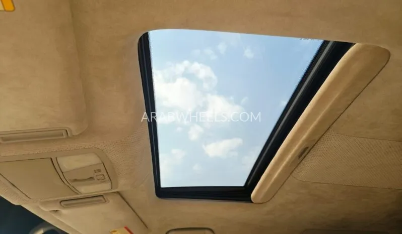 نيسان باترول 2016 for Sale in الشارقة Image-10