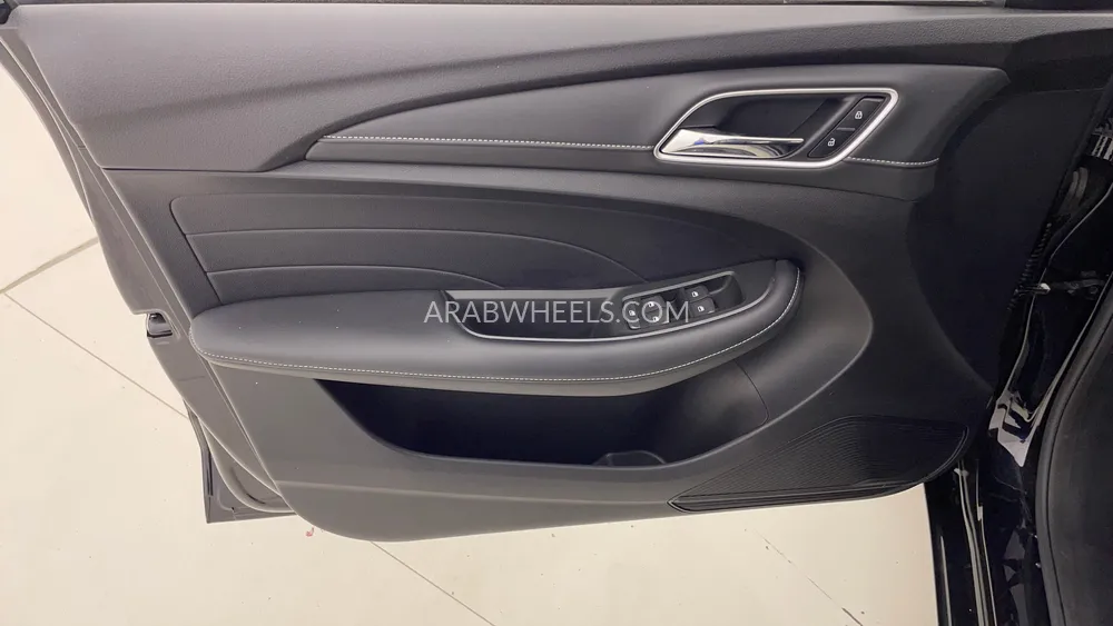 MG 5 2024 for Sale in Dubai Image-18