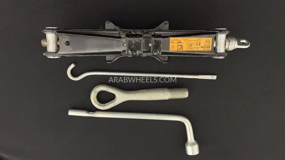 Nissan Sunny 2023 for Sale in Dubai Image-27