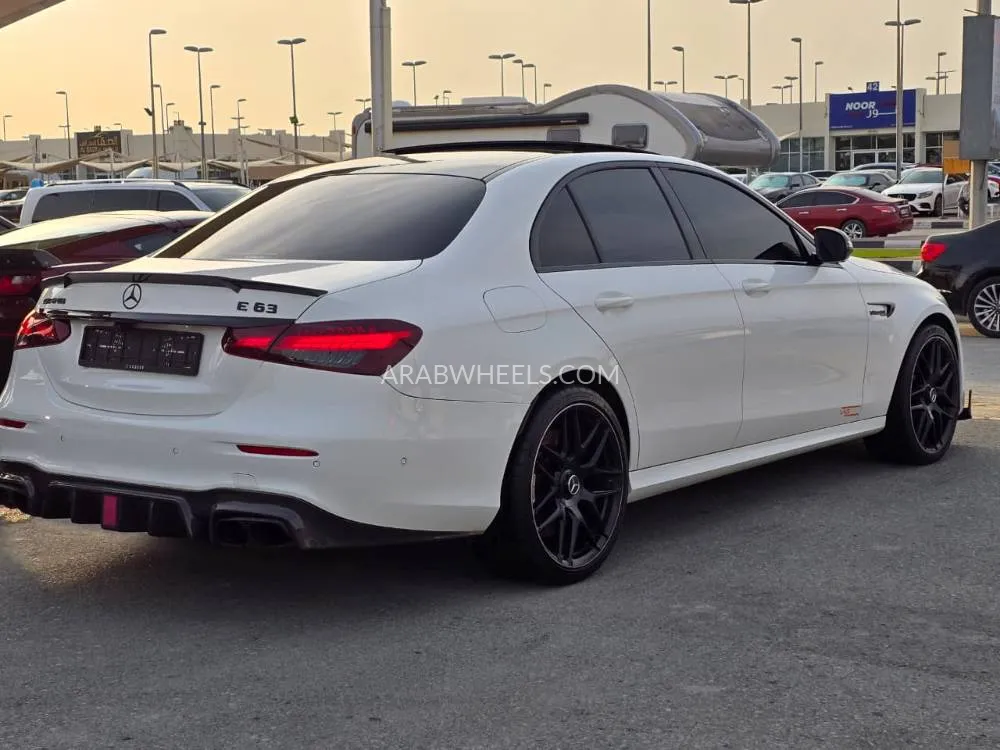 Mercedes Benz E Class 2021 for Sale in Dubai Image-4