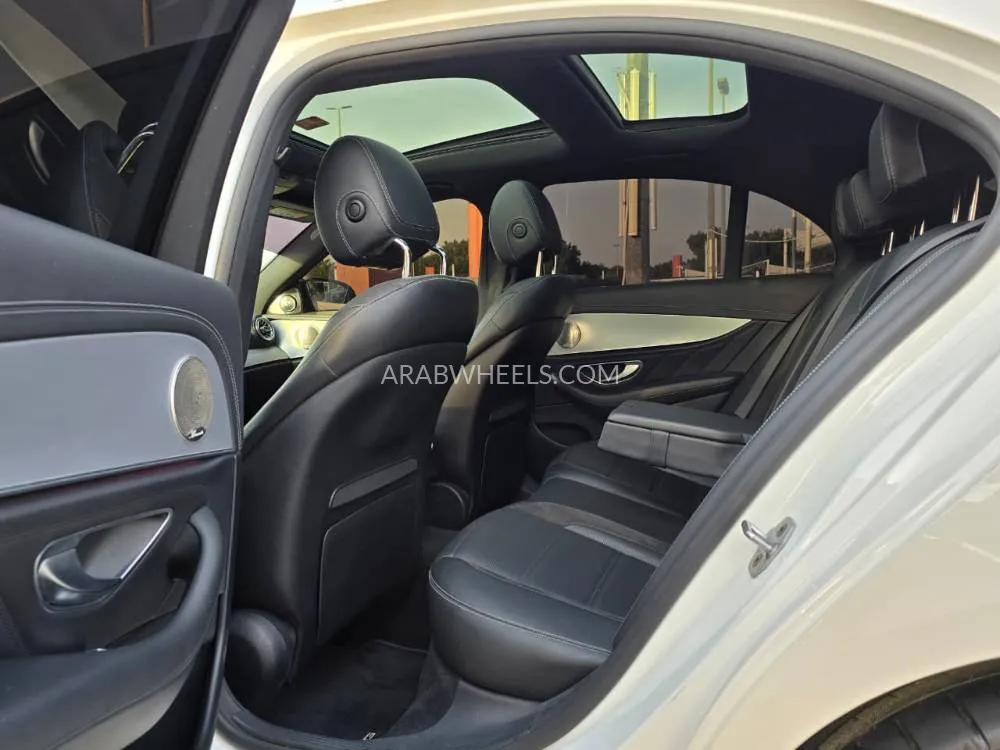 Mercedes Benz E Class 2021 for Sale in Dubai Image-5