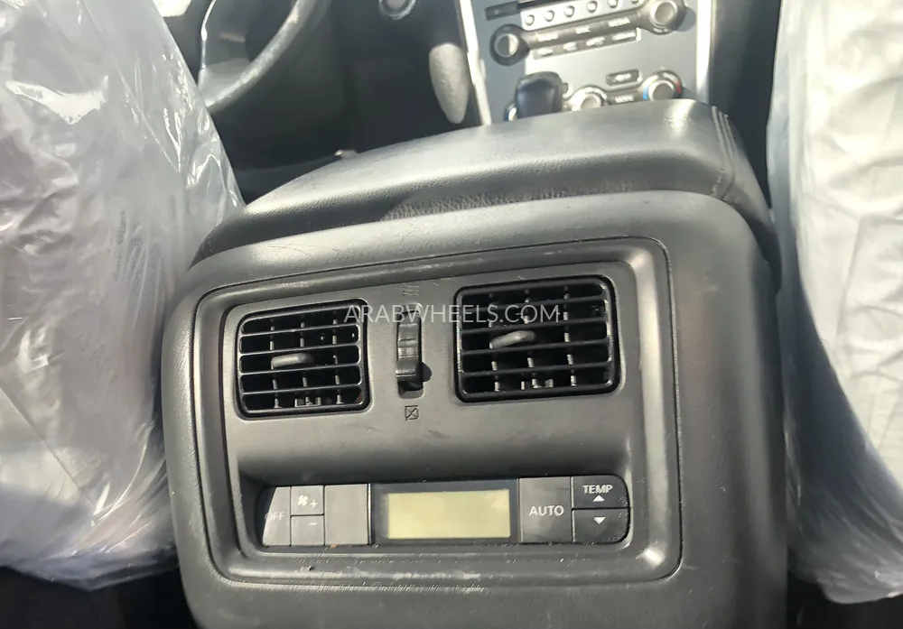 Nissan Pathfinder 2017 for Sale in Ajman Image-16