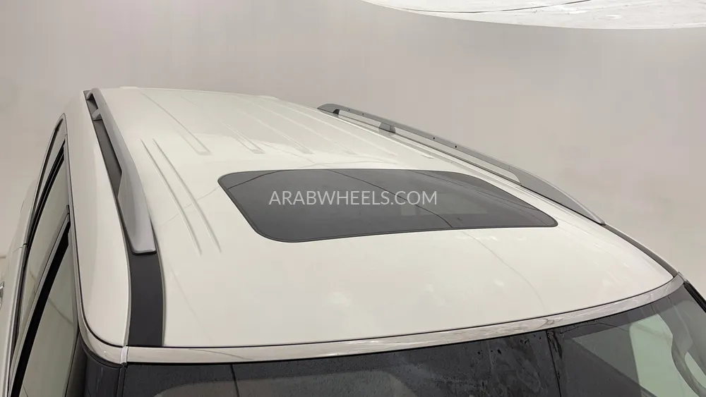 Nissan Patrol 2023 for Sale in Dubai Image-11