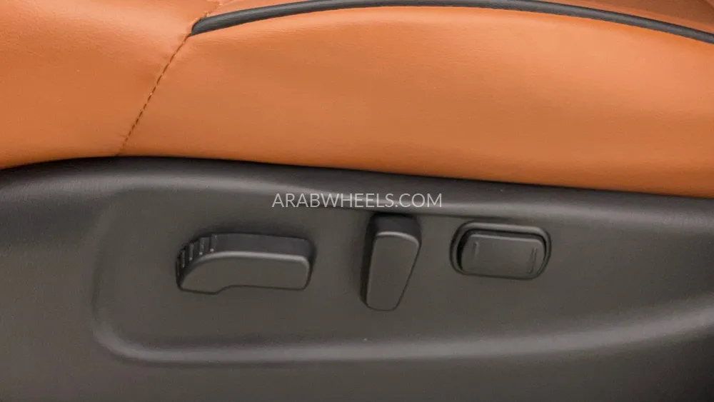 Nissan Patrol 2023 for Sale in Dubai Image-24