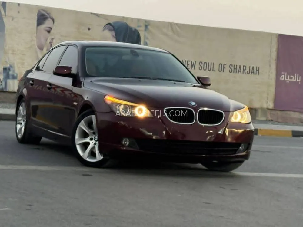 بي إم دبليو الفئة الخامسة 2010 for Sale in الشارقة Image-2