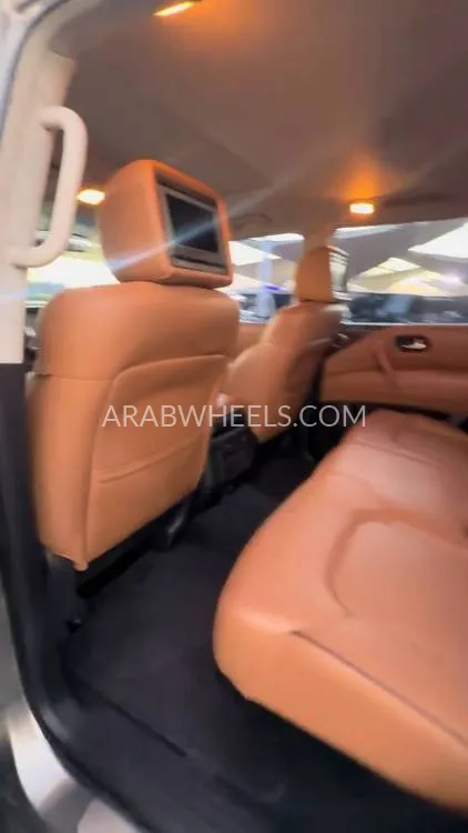 Nissan Patrol 2015 for Sale in Sharjah Image-12