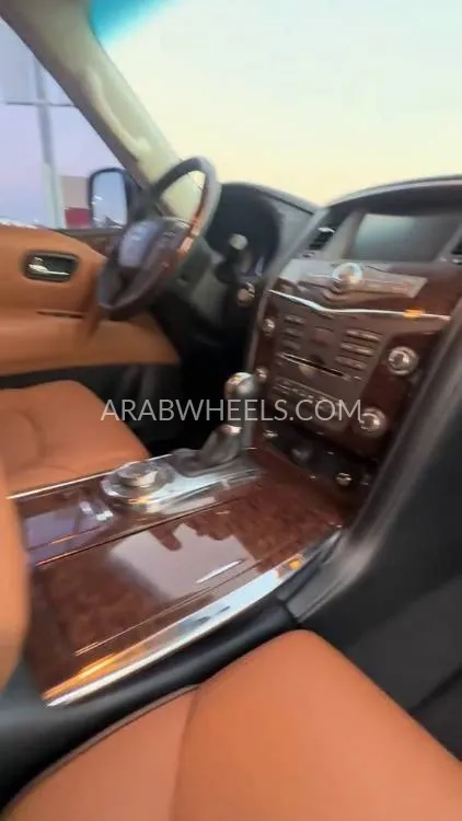 Nissan Patrol 2015 for Sale in Sharjah Image-31