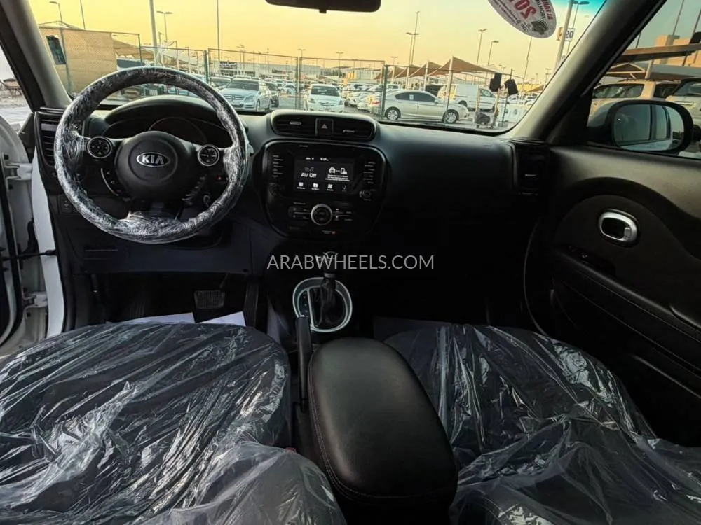 Kia Soul 2018 for Sale in Sharjah Image-9