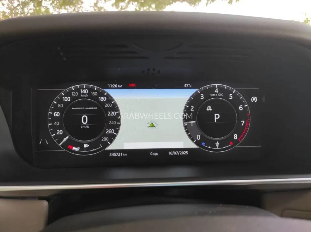 Land Rover Range Rover 2018 for Sale in Sharjah Image-20