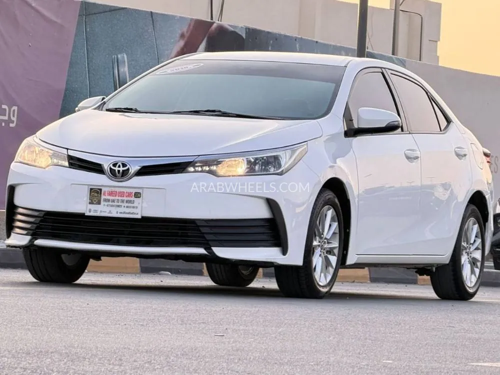 Toyota Corolla 2018 for Sale in Sharjah Image-10