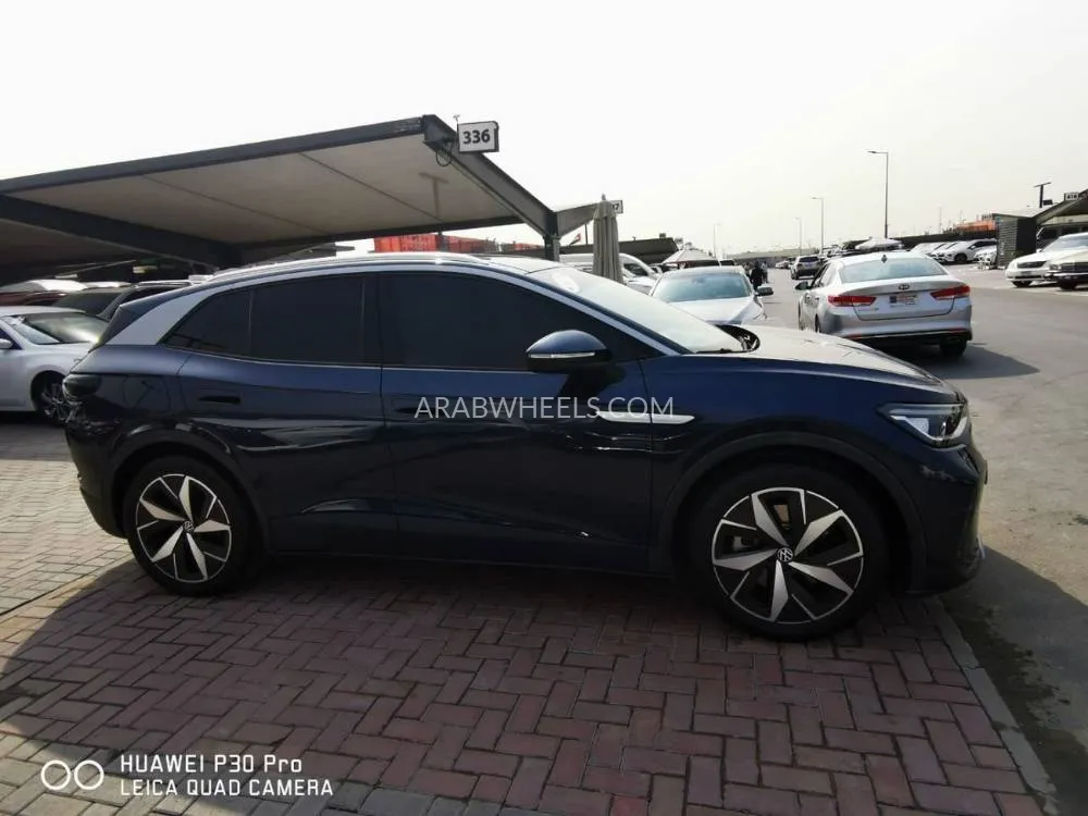 Volkswagen ID.4 2021 for Sale in Sharjah Image-18