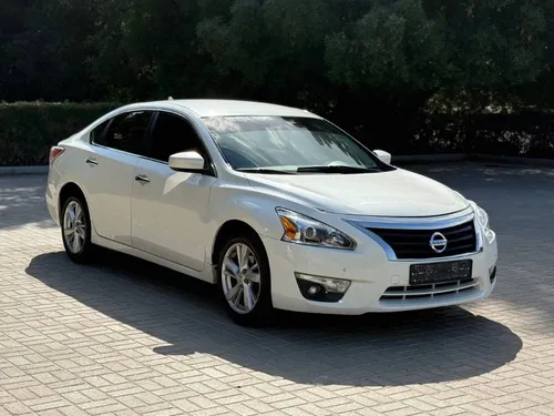 Nissan Altima 2.5 SV 2016