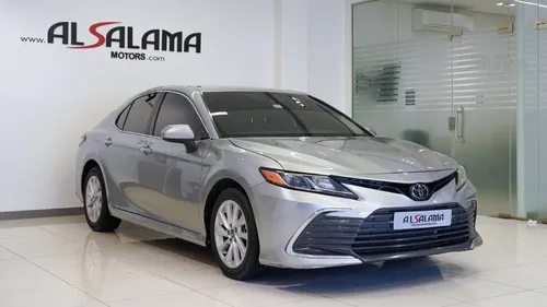 Toyota Camry 2.5L LE Hybrid 2023