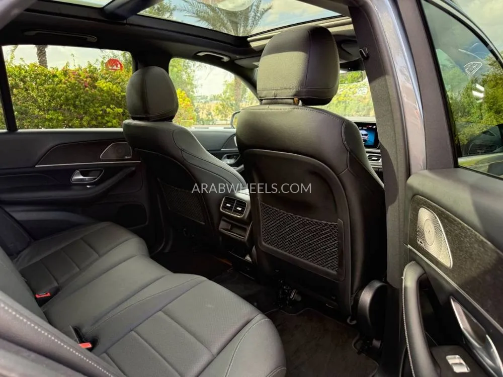 Mercedes Benz GLE Class 2022 for Sale in Dubai Image-16