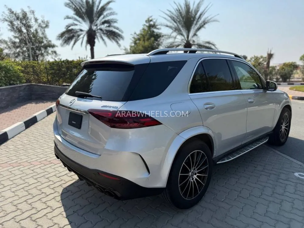 Mercedes Benz GLE Class 2020 for Sale in Dubai Image-2