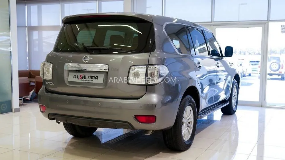 Nissan Patrol 2019 for Sale in Sharjah Image-17