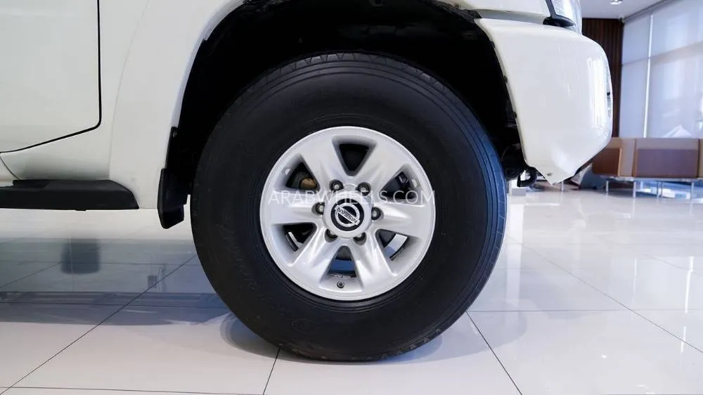Nissan Patrol 2023 for Sale in Sharjah Image-20