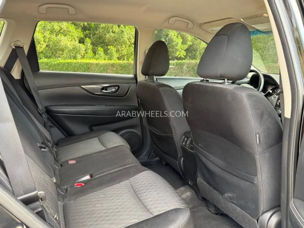 Nissan Rogue 2020 for Sale in Sharjah Image-10