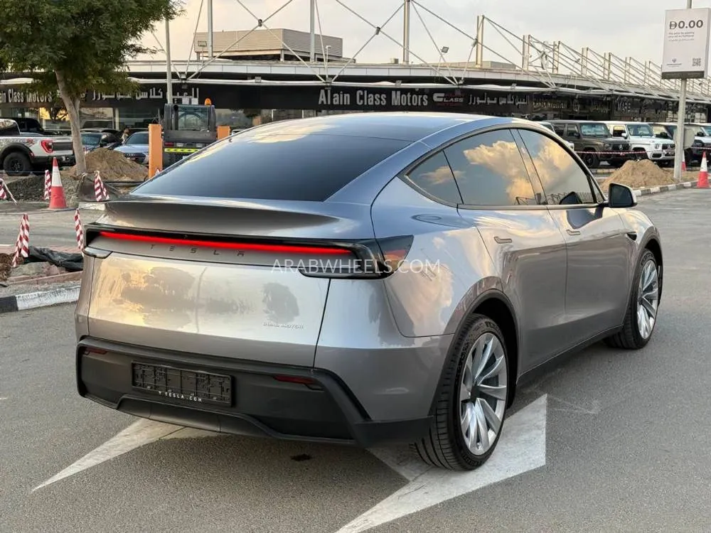 تسلا Y موديل  2025 for Sale in دبي Image-13