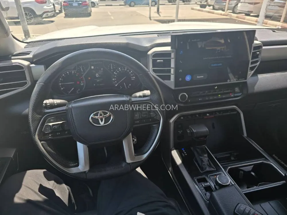 Toyota Tundra 2022 for Sale in Dubai Image-10