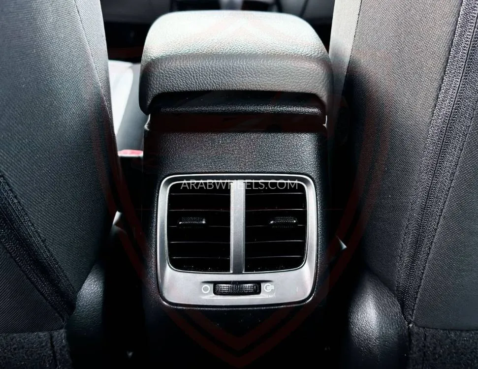 هيونداي أكسنت 2020 for Sale in الشارقة Image-11