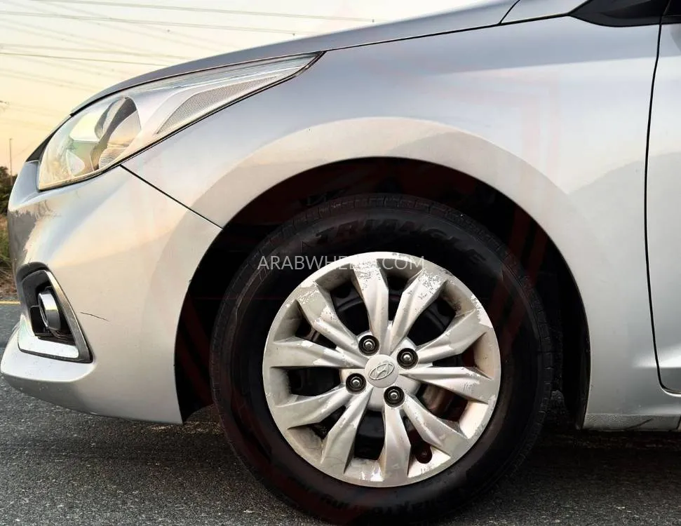 هيونداي أكسنت 2020 for Sale in الشارقة Image-16