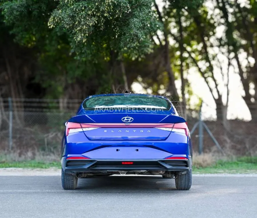 Hyundai Elantra 2022 for Sale in Sharjah Image-5