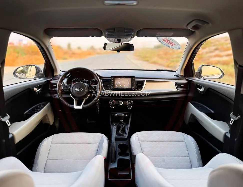 Kia Rio 2020 for Sale in Sharjah Image-11