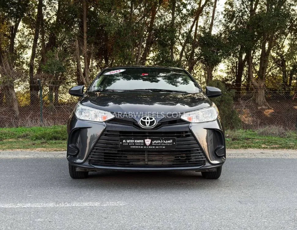 Toyota Yaris 2022 for Sale in Sharjah Image-2