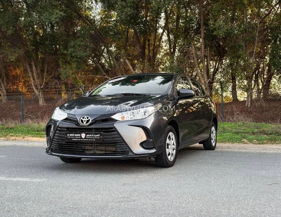 Toyota Yaris 2022 for Sale in Sharjah Image-3