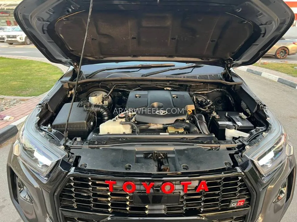 Toyota Hilux 2021 for Sale in Dubai Image-20