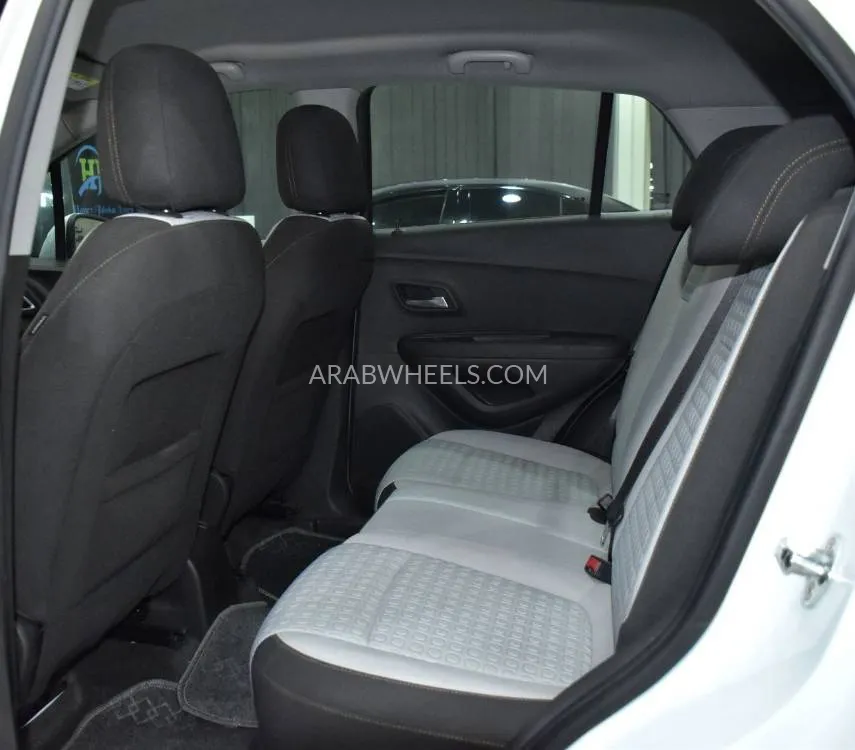 Chevrolet Trax 2019 for Sale in Dubai Image-15