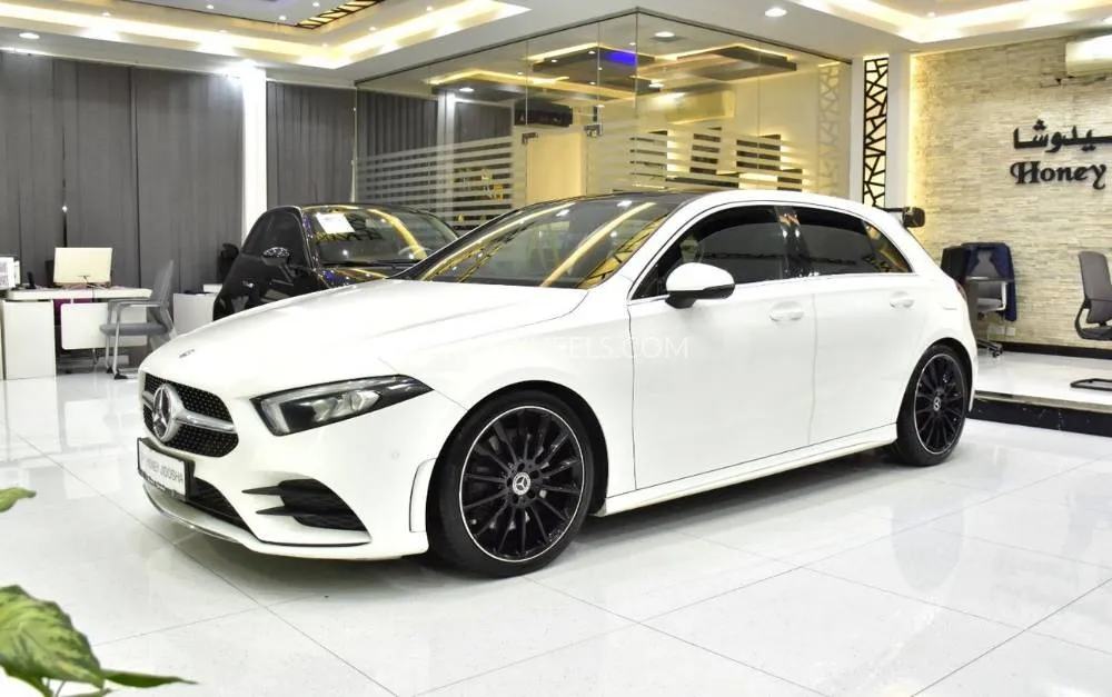مرسيدس بنز كلاس A 2019 for Sale in دبي Image-3