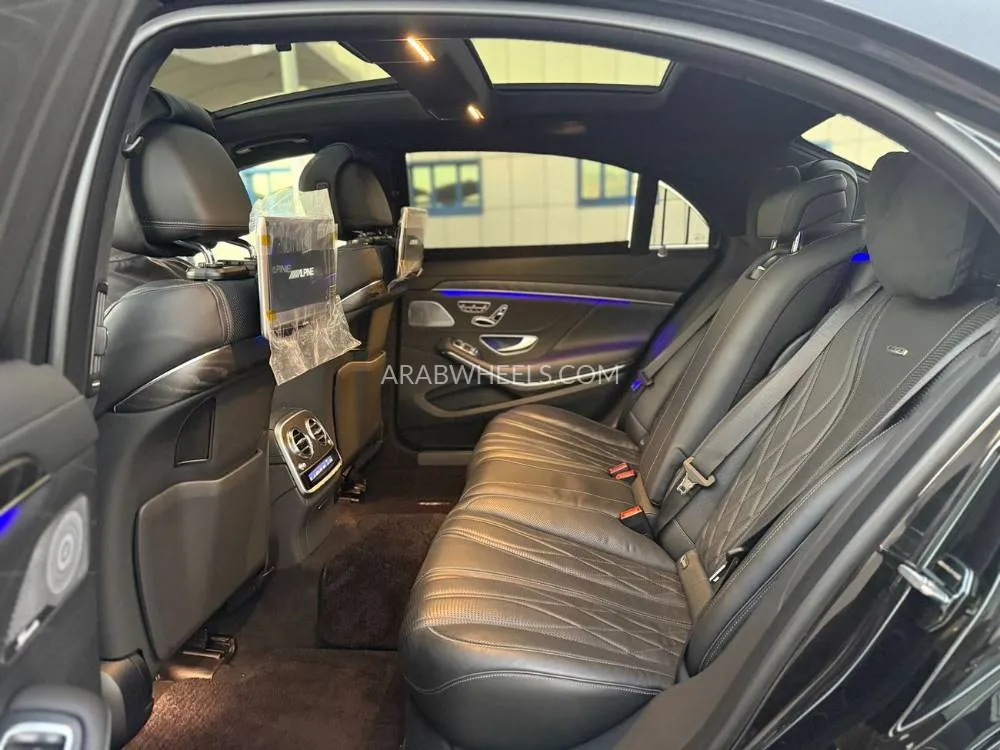 Mercedes Benz GLE Class 2020 for Sale in Dubai Image-13