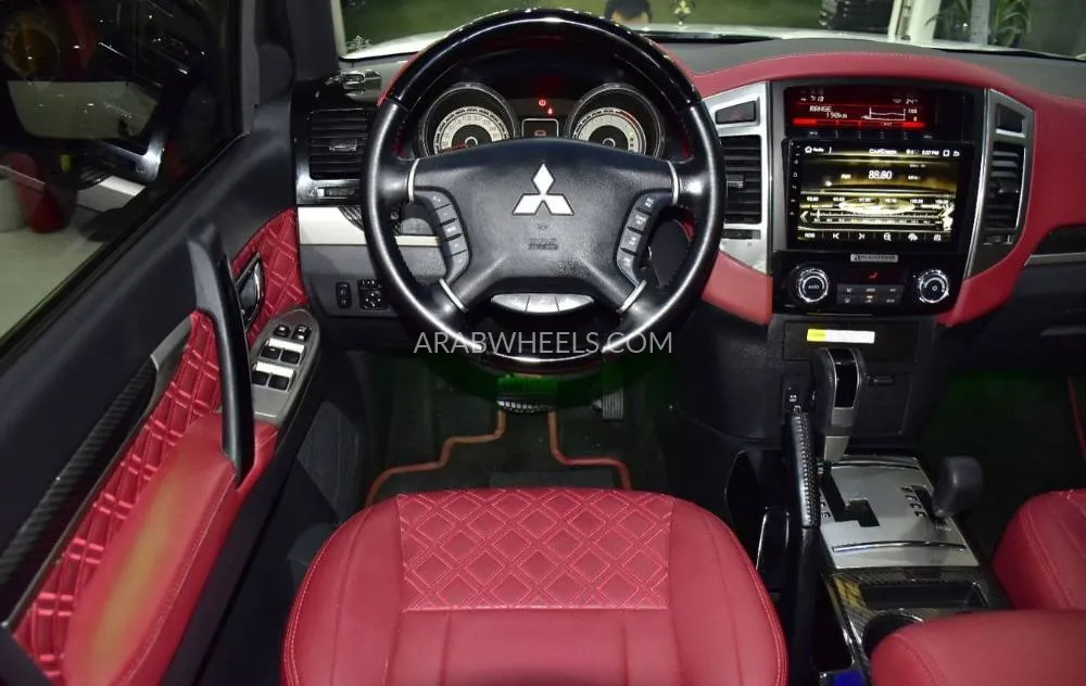 ميتسوبيشي باجيرو سبورت 2020 for Sale in دبي Image-12