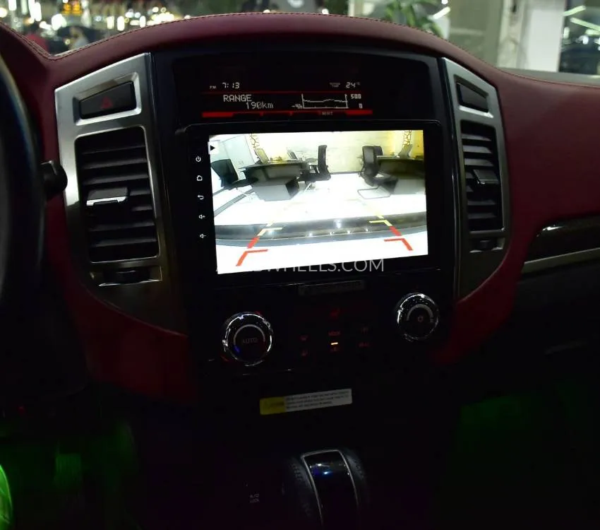 ميتسوبيشي باجيرو سبورت 2020 for Sale in دبي Image-14