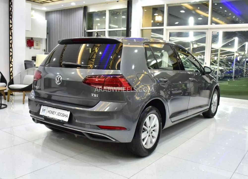 Volkswagen Golf 2018 for Sale in Dubai Image-6