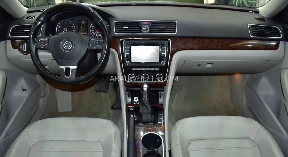 Volkswagen Passat 2013 for Sale in Dubai Image-11