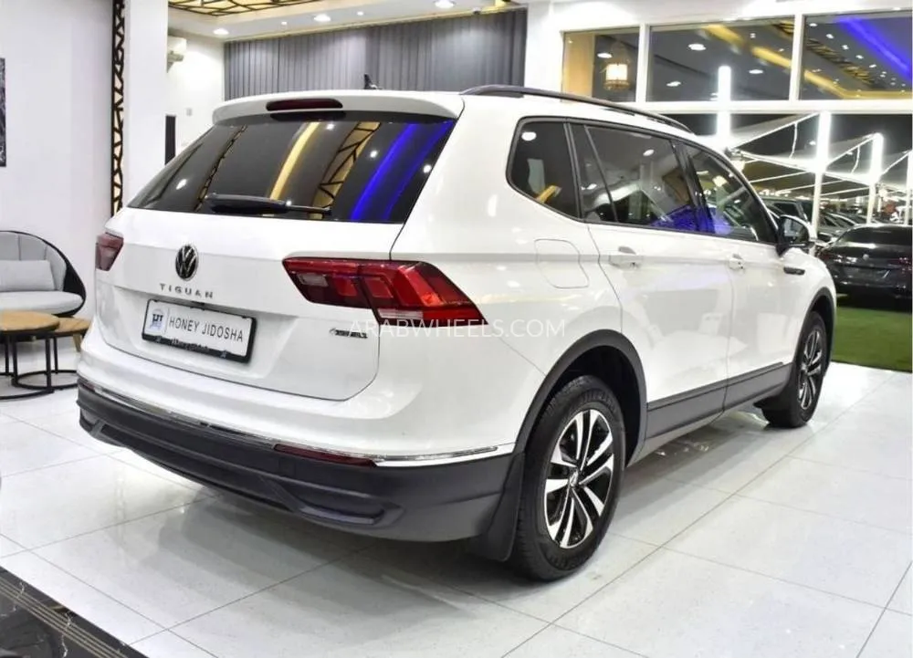 Volkswagen Tiguan 2024 for Sale in Dubai Image-5