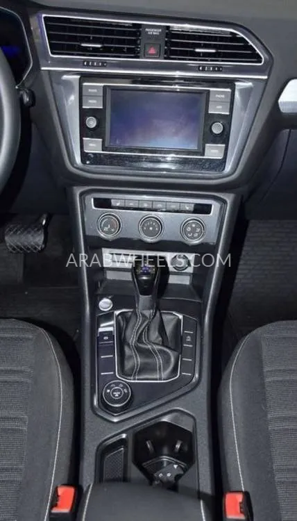 Volkswagen Tiguan 2024 for Sale in Dubai Image-14