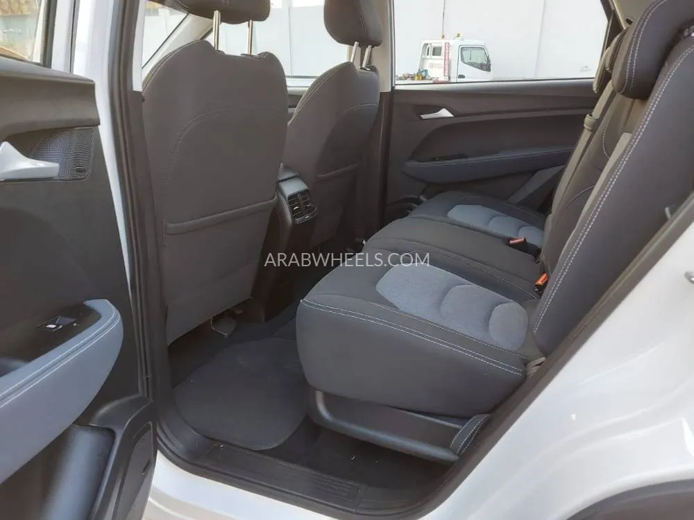 Chevrolet Captiva 2022 for Sale in Sharjah Image-4